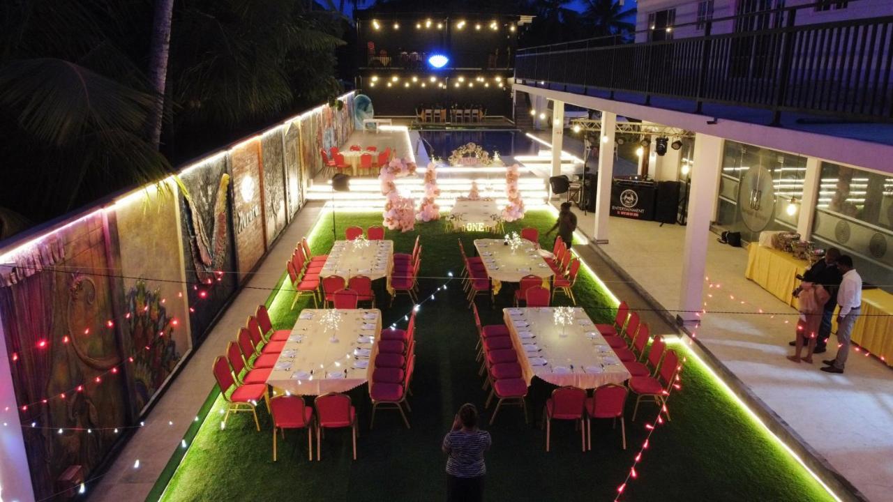 Aurora Banquet And Hotel Chilaw Kültér fotó