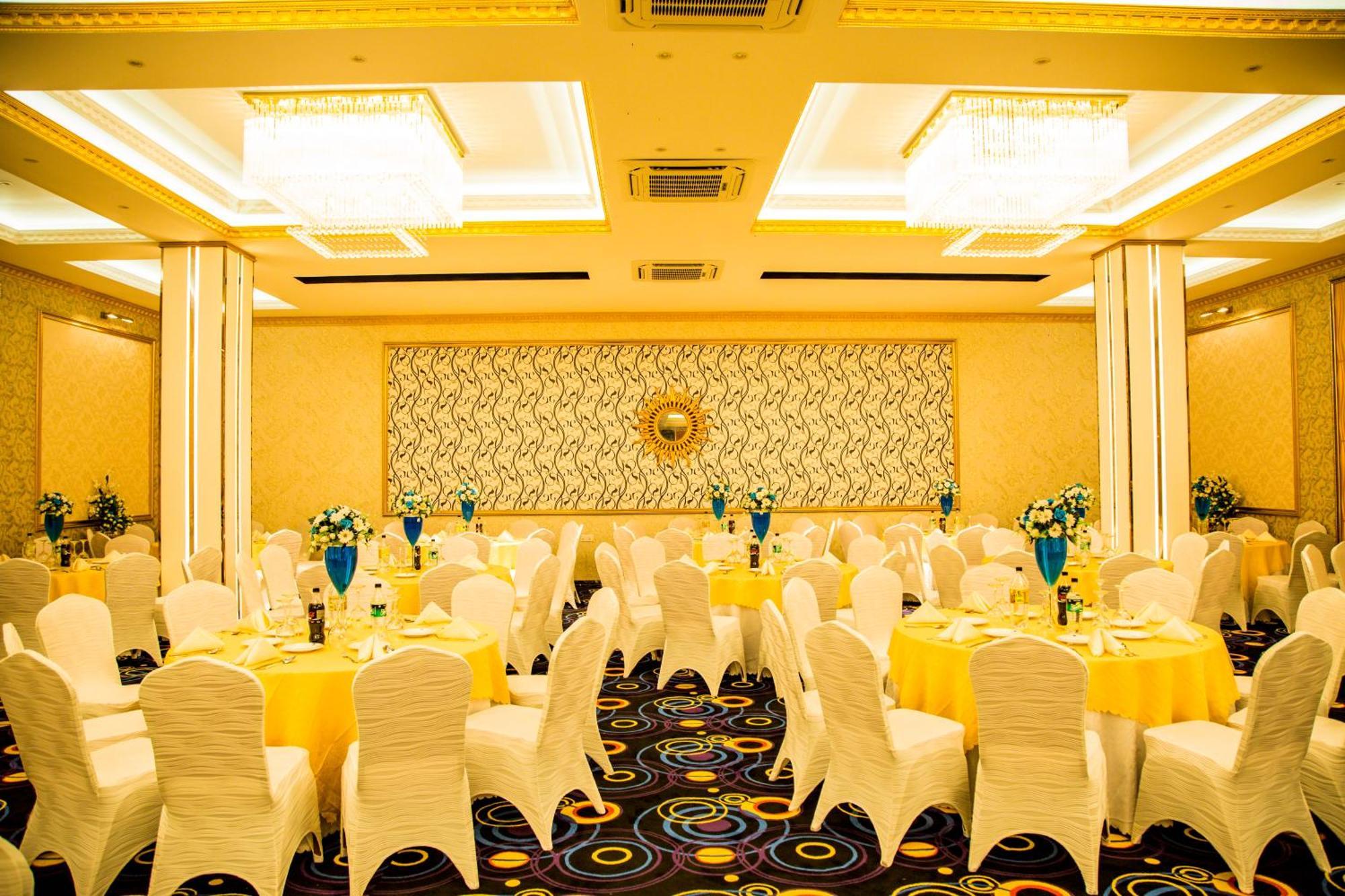 Aurora Banquet And Hotel Chilaw Kültér fotó