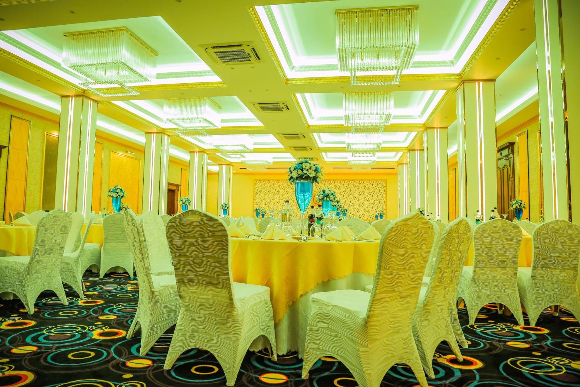 Aurora Banquet And Hotel Chilaw Kültér fotó